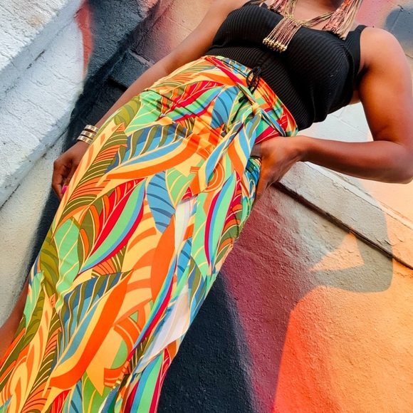 Colorful print maxi skirt with split - Picture 1 of 4